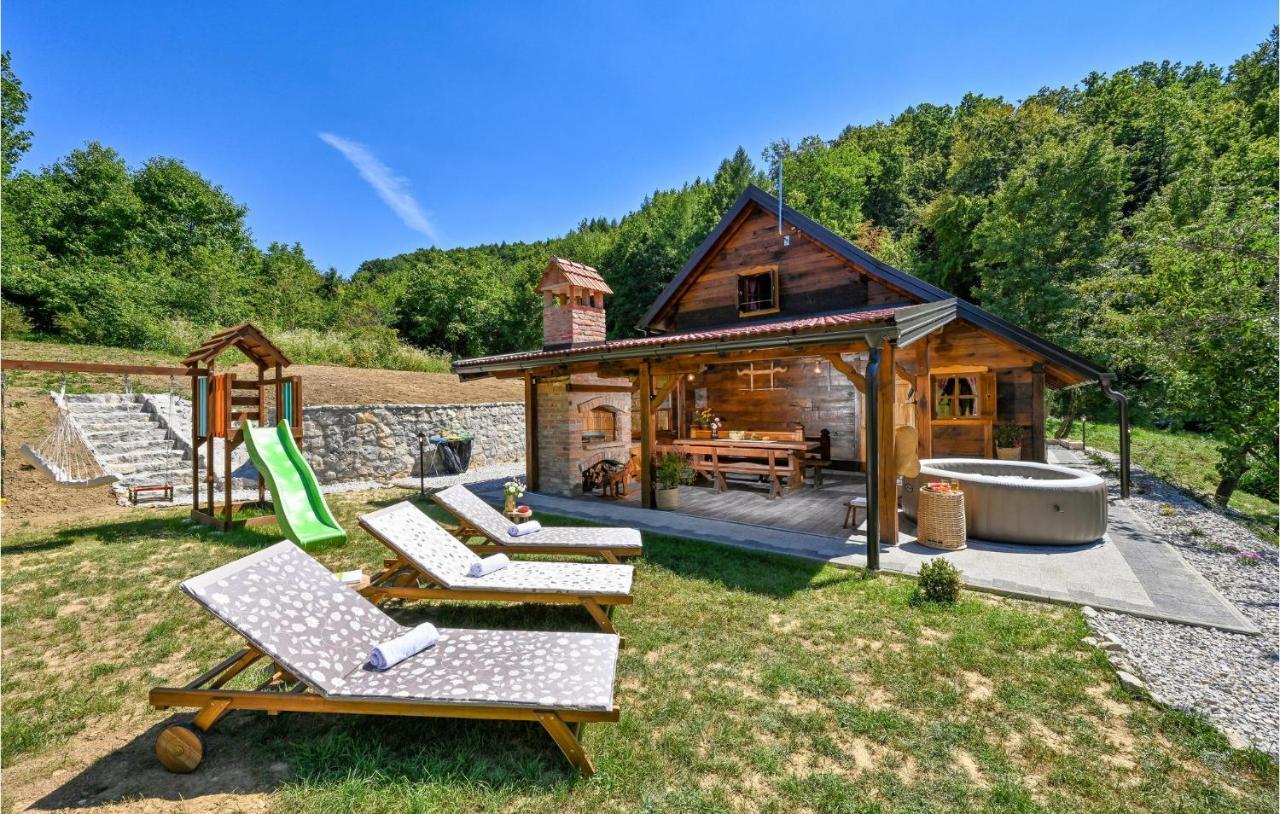 Pet Friendly Home In Varazdin Breg With Jacuzzi Экстерьер фото