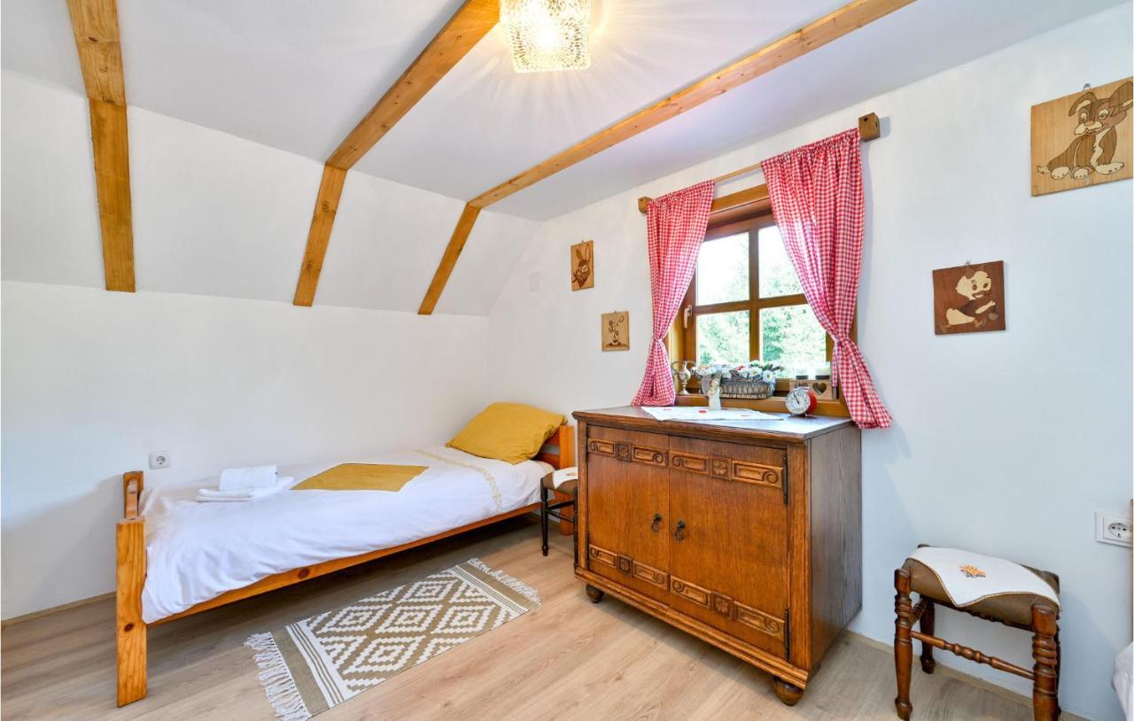 Pet Friendly Home In Varazdin Breg With Jacuzzi Экстерьер фото