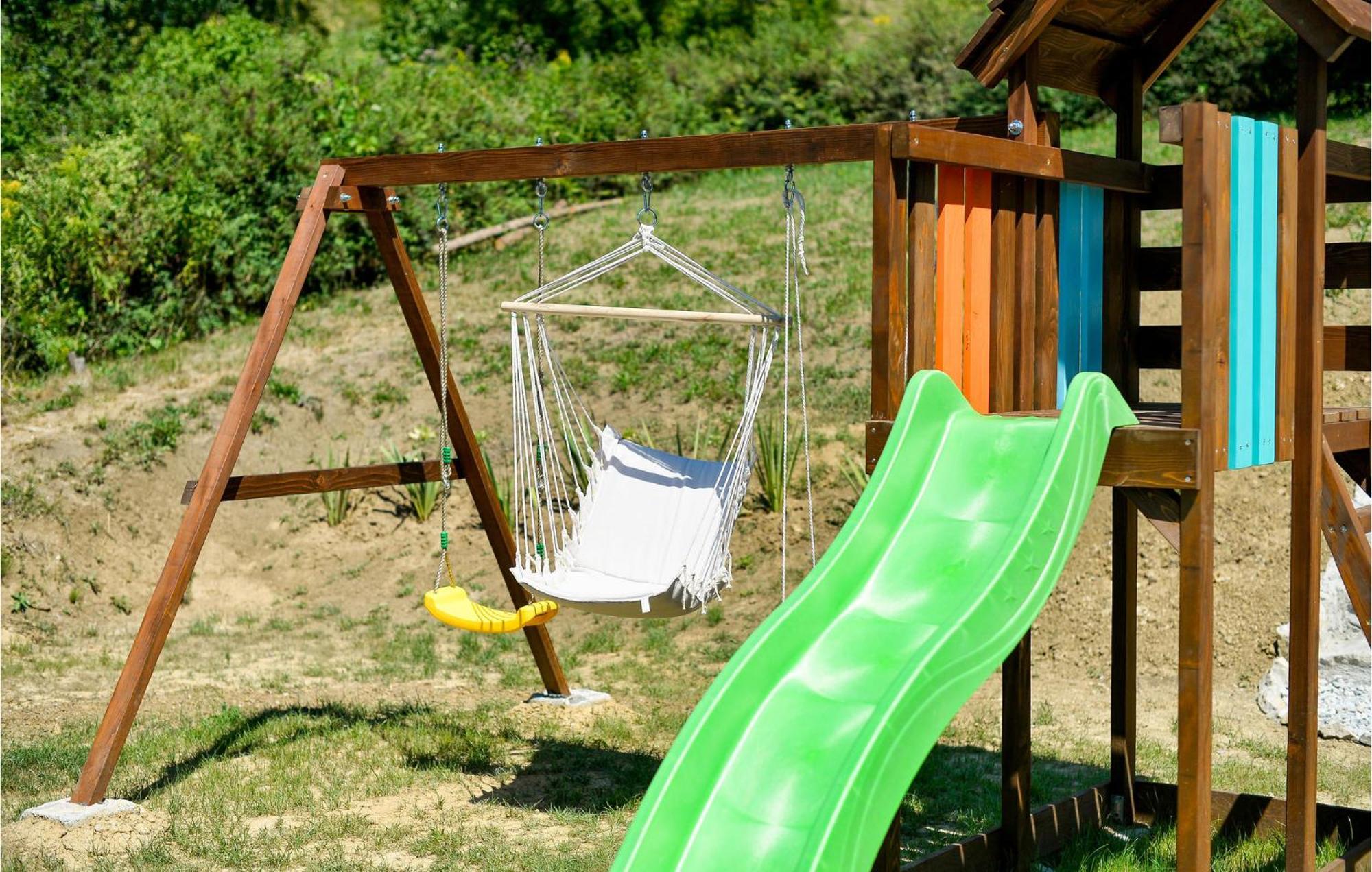Pet Friendly Home In Varazdin Breg With Jacuzzi Экстерьер фото