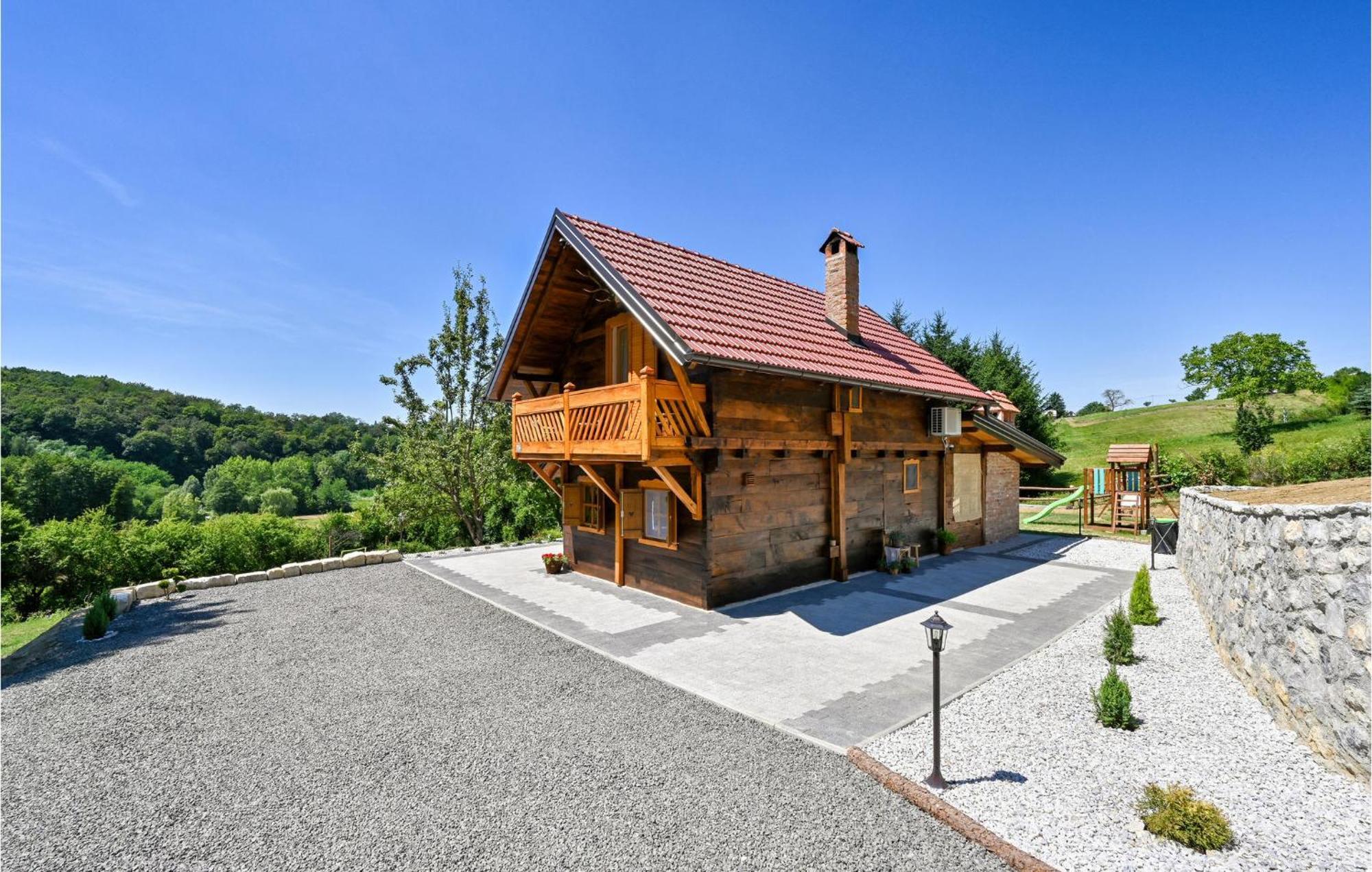 Pet Friendly Home In Varazdin Breg With Jacuzzi Экстерьер фото